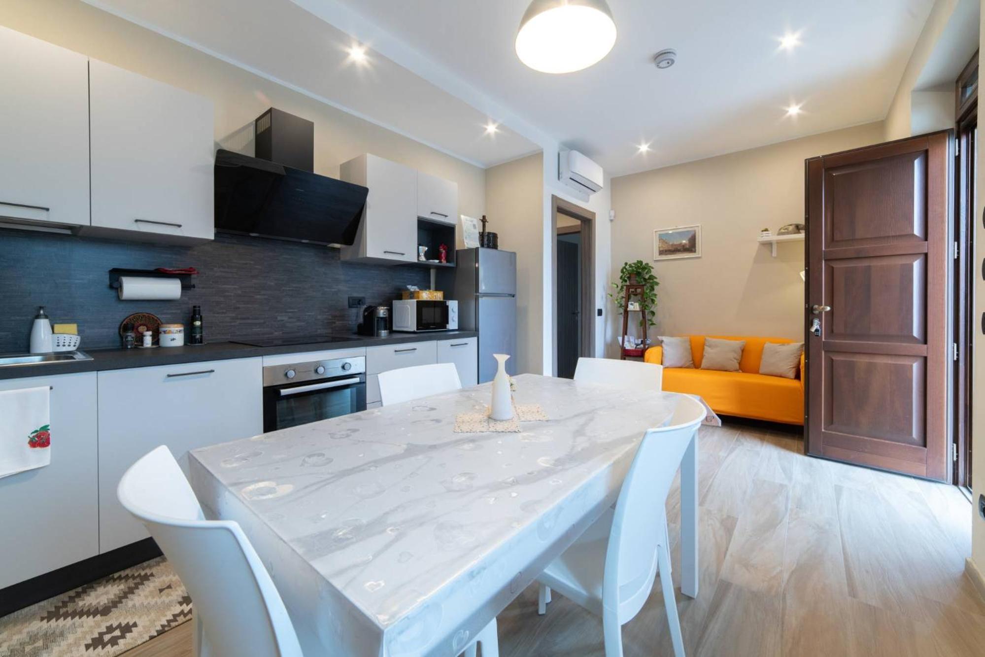 Casa Rubbo - Appartamento 'Como' Nelle Langhe Alba  Extérieur photo